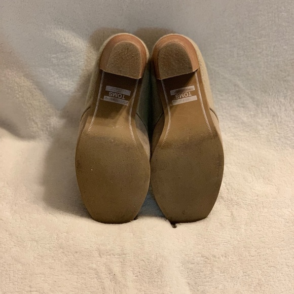 TOMS lace up heeled booties 6M - Picture 6 of 6